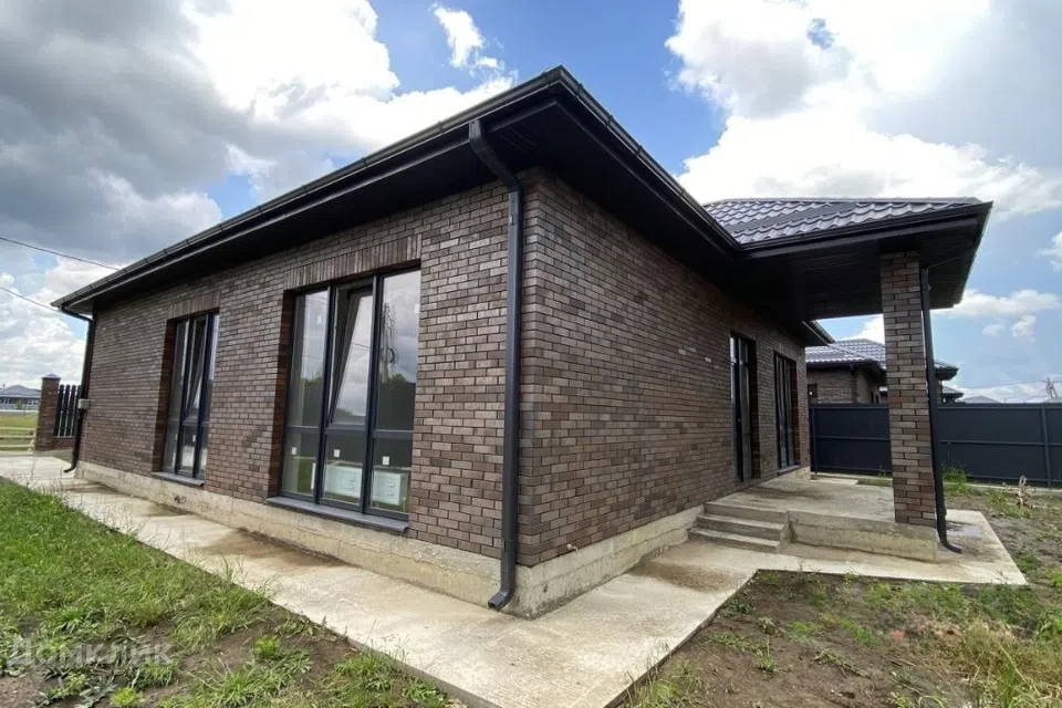 Продаётся 1-этажный дом, 145.8 м²