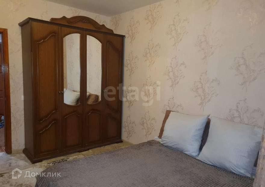 Сдаётся 2-комнатная квартира, 71 м²
