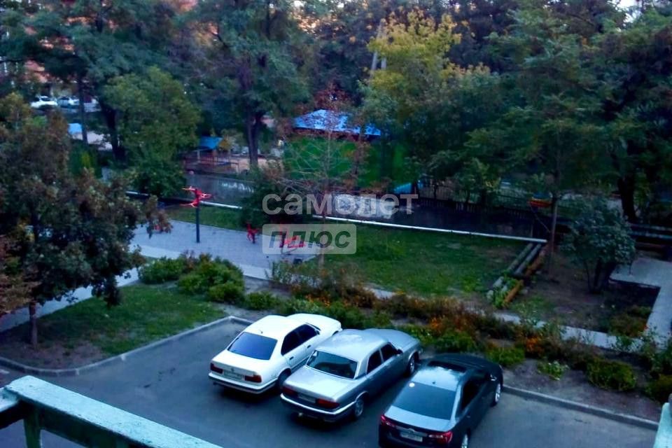 Продаётся 3-комнатная квартира, 63.5 м²