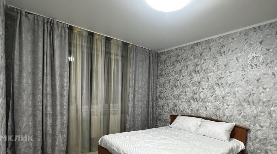 Сдаётся 2-комнатная квартира, 65 м²