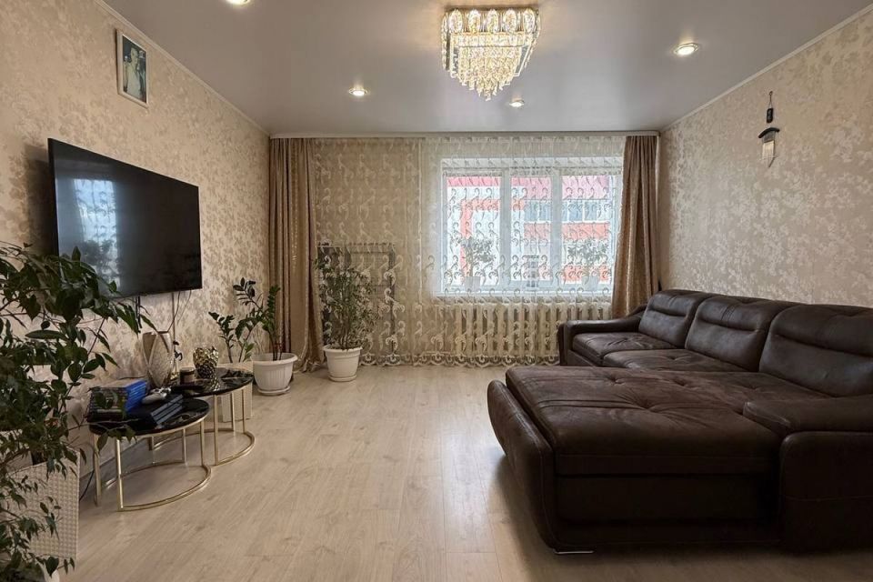 Продаётся 3-комнатная квартира, 61.5 м²