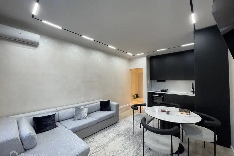 Продаётся 2-комнатная квартира, 55 м²