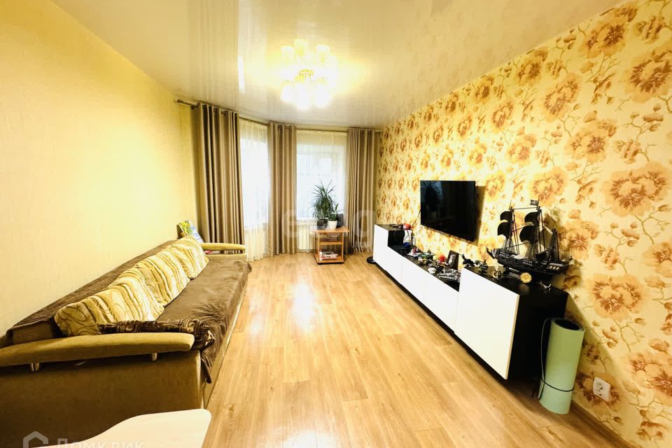 Продаётся 3-комнатная квартира, 67.7 м²