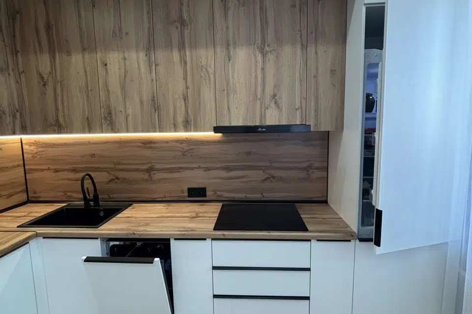 Продаётся 3-комнатная квартира, 92 м²