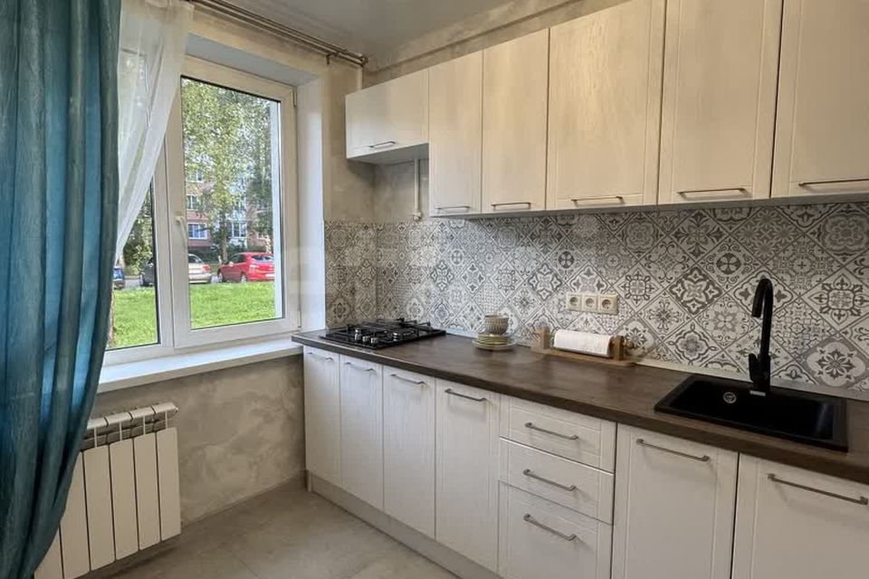 Продаётся 2-комнатная квартира, 40.2 м²