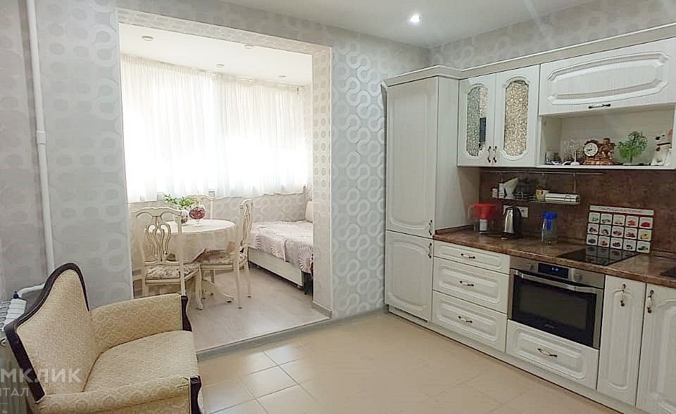 Сдаётся 1-комнатная квартира, 43 м²