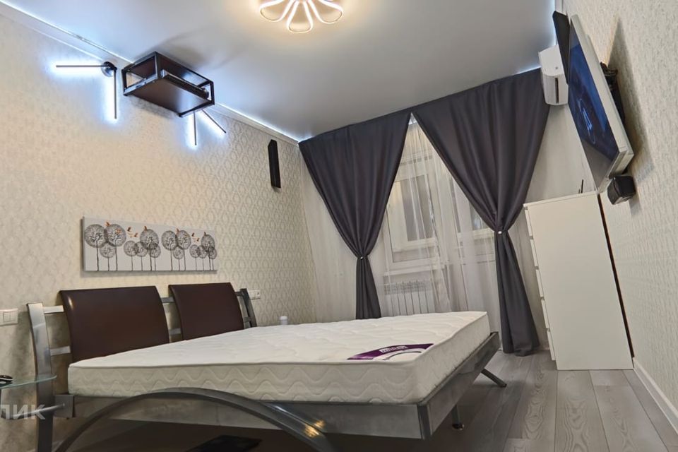 Продаётся 2-комнатная квартира, 63 м²