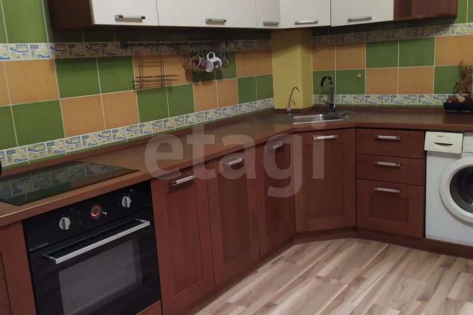 Сдаётся 3-комнатная квартира, 82.2 м²
