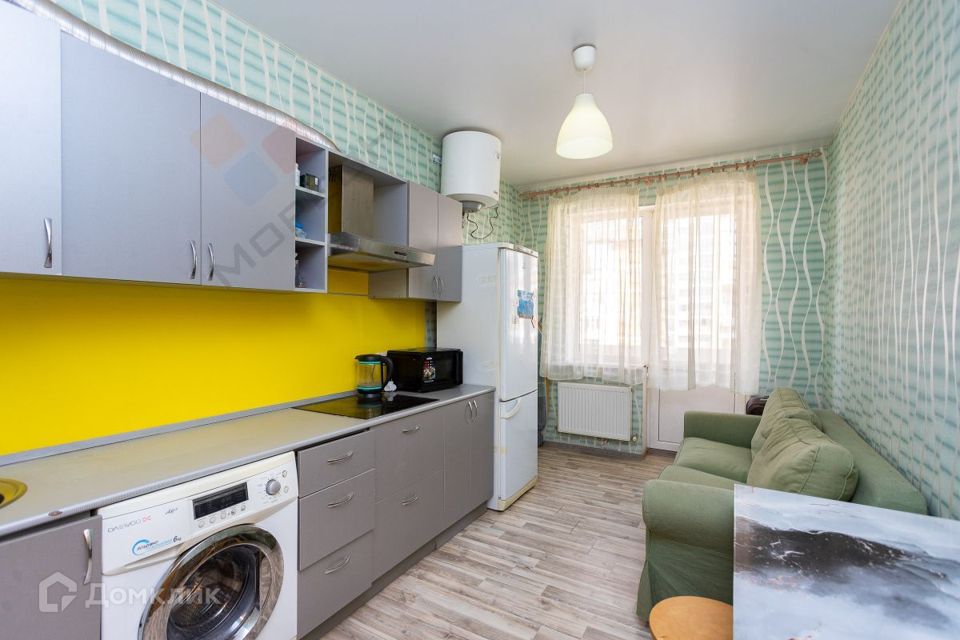 Продаётся 1-комнатная квартира, 38.3 м²