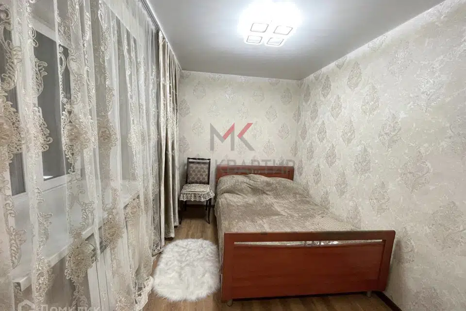 Продаётся 4-комнатная квартира, 63.1 м²
