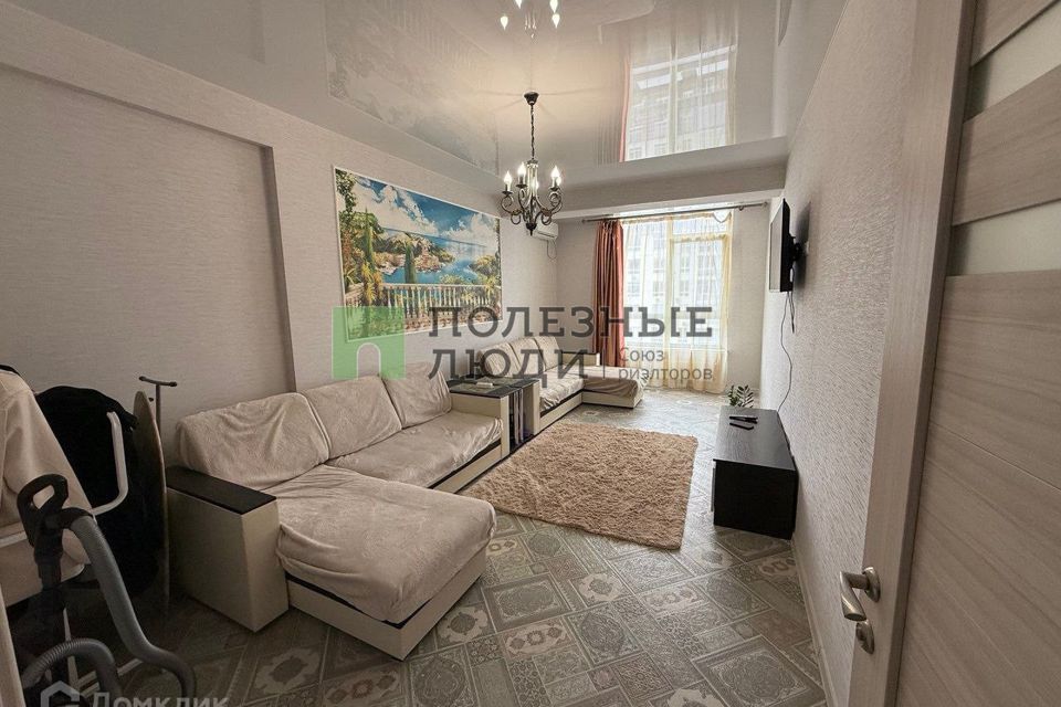 Сдаётся 1-комнатная квартира, 50 м²