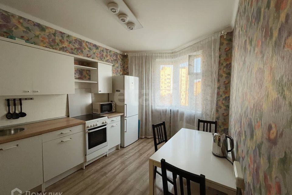 Продаётся 1-комнатная квартира, 37.2 м²