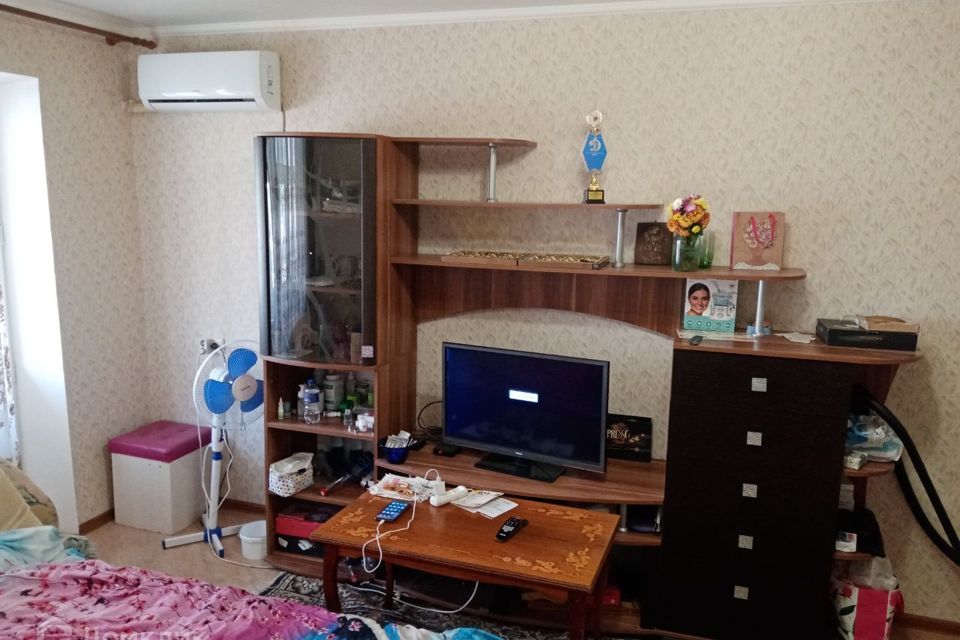 Продаётся 3-комнатная квартира, 56 м²