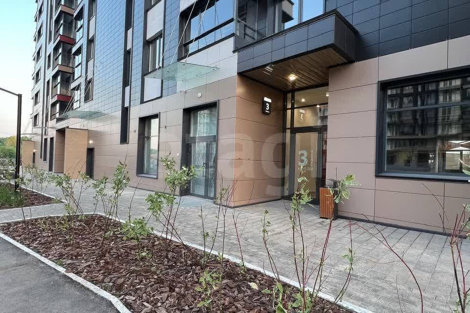 Сдаётся 1-комнатная квартира, 42 м²
