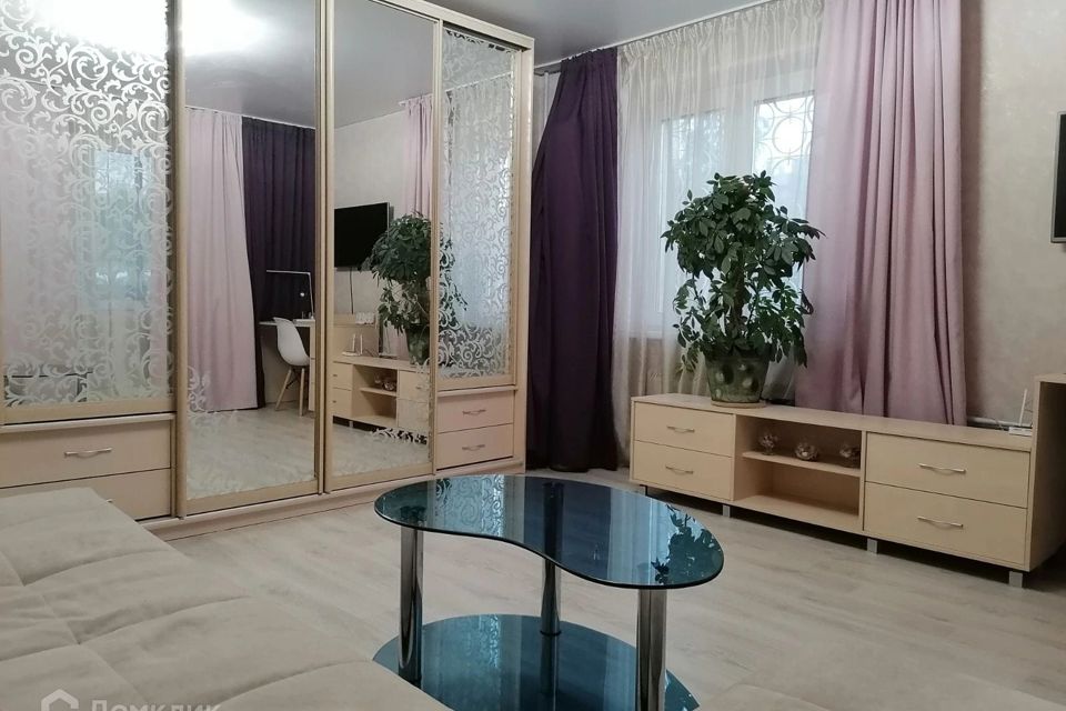 Продаётся 2-комнатная квартира, 50.4 м²