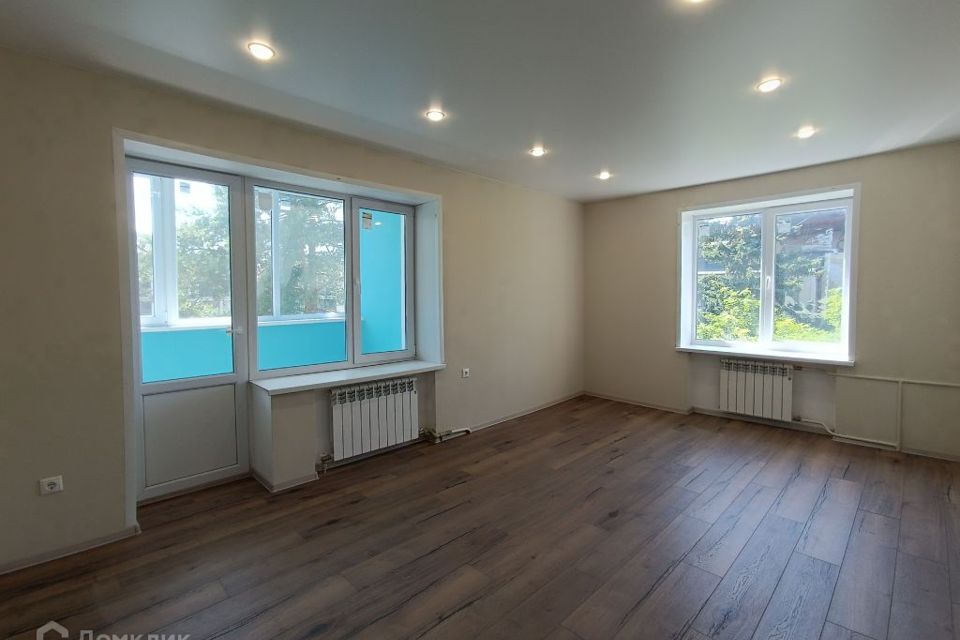 Продаётся 2-комнатная квартира, 54.6 м²