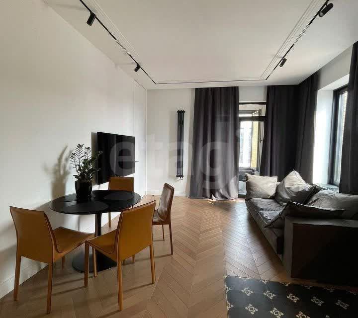 Продаётся 3-комнатная квартира, 71 м²