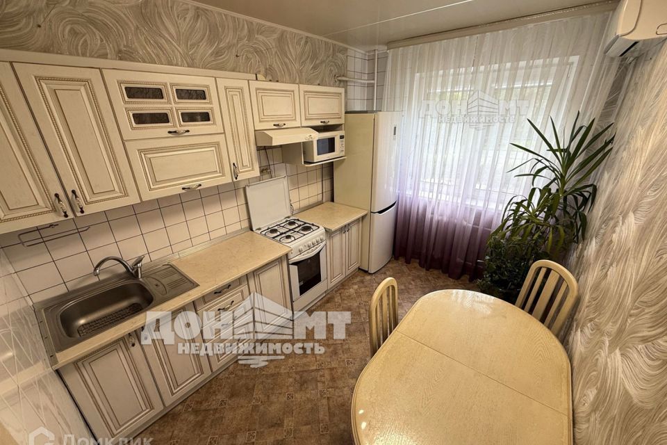 Продаётся 3-комнатная квартира, 65 м²