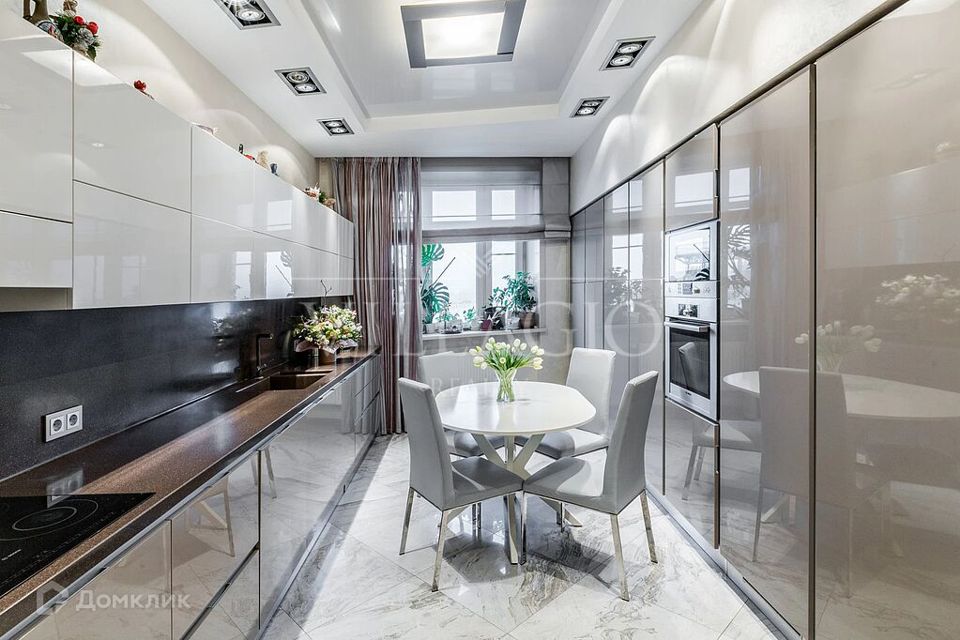 Продаётся 3-комнатная квартира, 75.5 м²