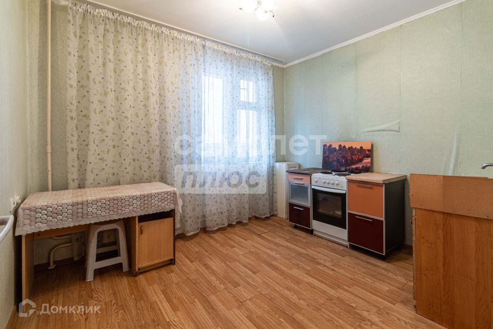 Продаётся 1-комнатная квартира, 37.8 м²