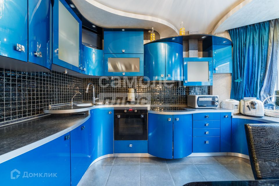 Продаётся 3-комнатная квартира, 75 м²