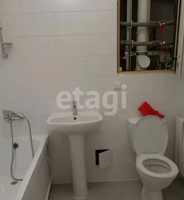Продаётся 2-комнатная квартира, 59.7 м²