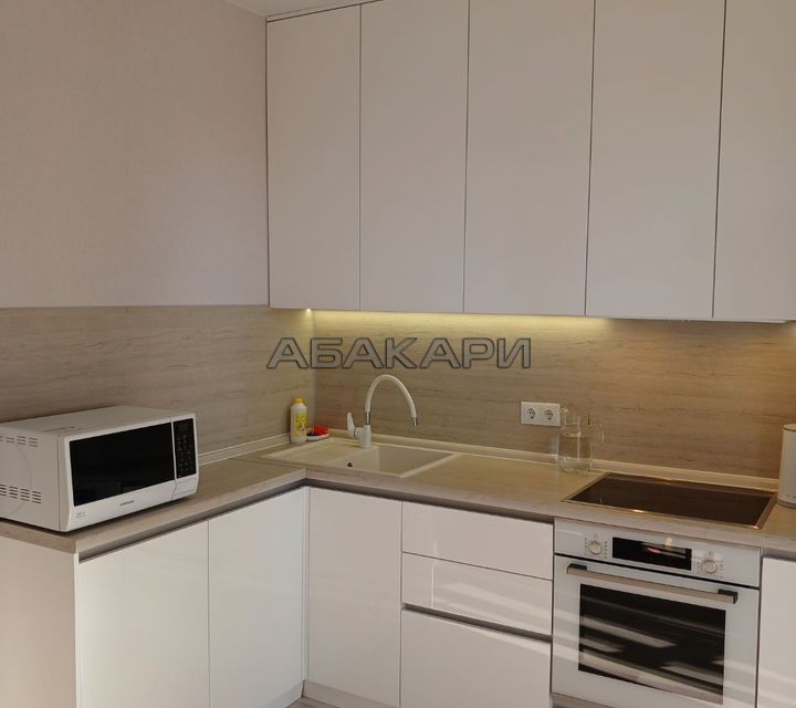 Сдаётся 1-комнатная квартира, 47 м²