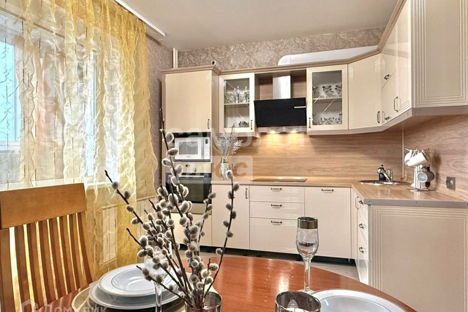 Сдаётся 3-комнатная квартира, 56.3 м²