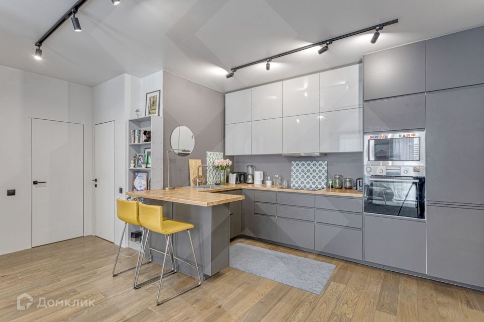 Продаётся 3-комнатная квартира, 80 м²