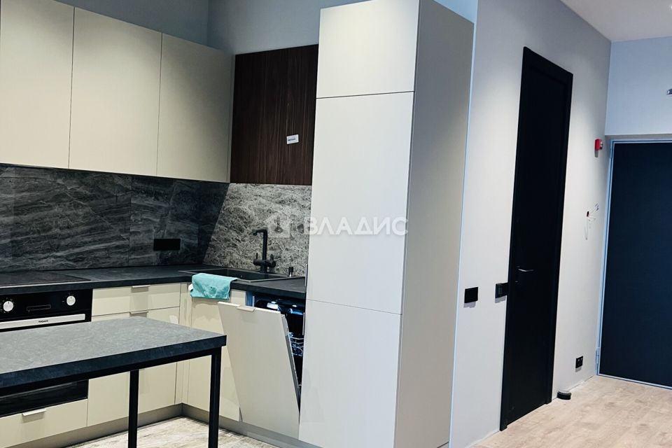 Продаётся 1-комнатная квартира, 41.2 м²