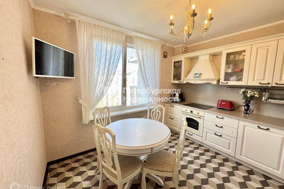 Продаётся 2-комнатная квартира, 59 м²