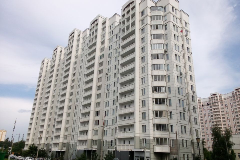 Продаётся 2-комнатная квартира, 53.6 м²