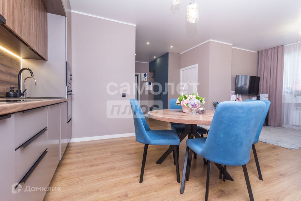 Продаётся 2-комнатная квартира, 56.7 м²