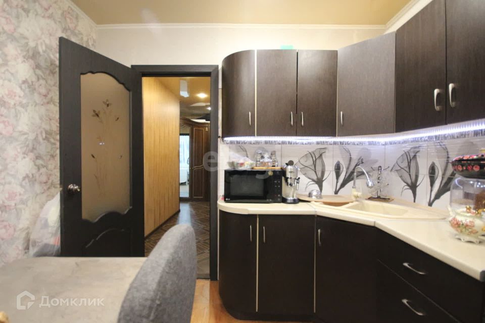 Продаётся 3-комнатная квартира, 68.3 м²