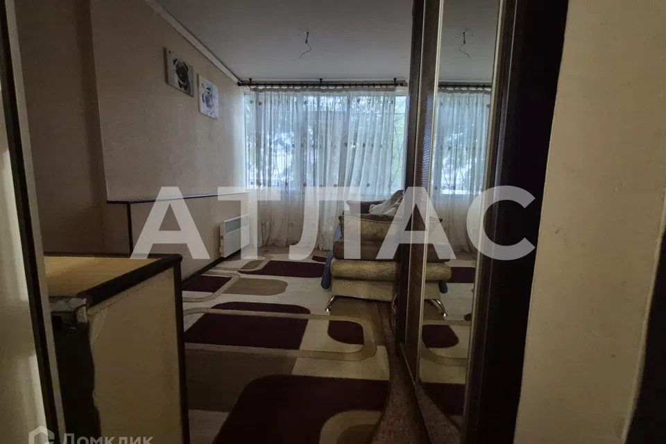 Продаётся 3-комнатная квартира, 63.7 м²