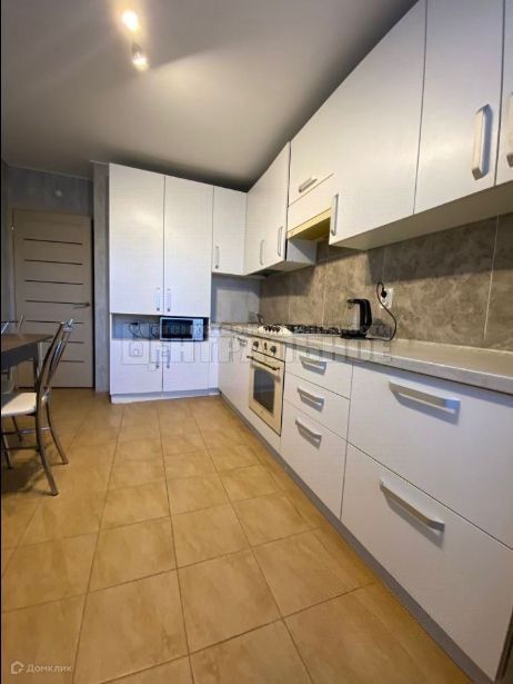 Продаётся 1-комнатная квартира, 43.3 м²