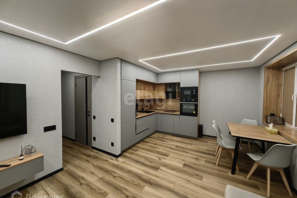 Продаётся 2-комнатная квартира, 52 м²