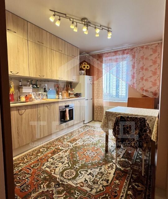 Продаётся 1-комнатная квартира, 36.6 м²