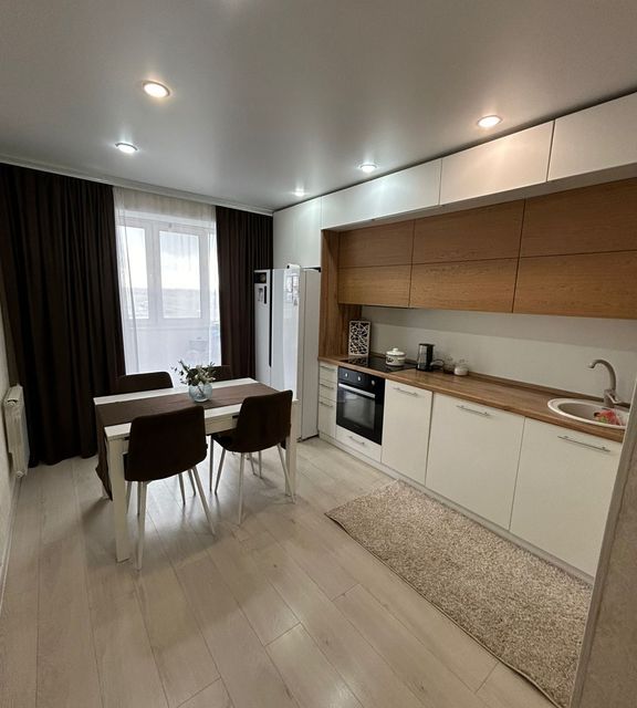 Продаётся 3-комнатная квартира, 63 м²