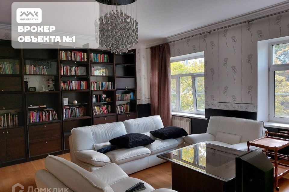 Сдаётся 2-комнатная квартира, 83 м²