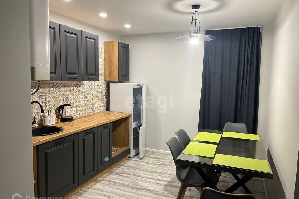 Продаётся 2-комнатная квартира, 55 м²