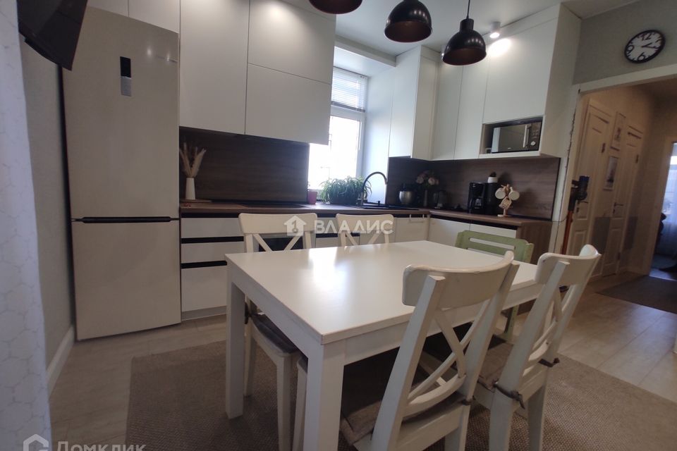 Продаётся 2-комнатная квартира, 41.9 м²