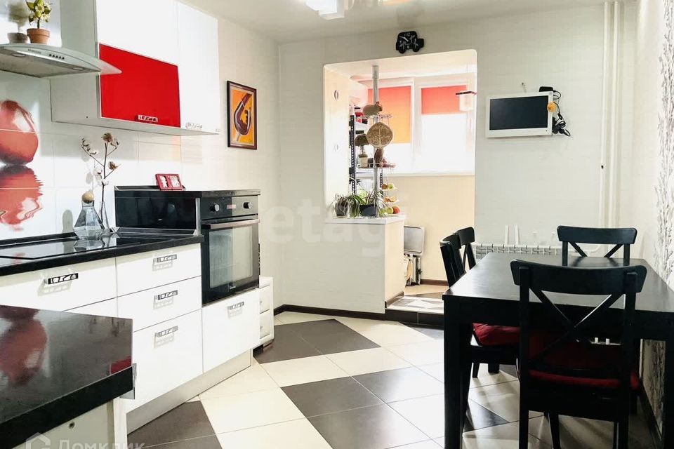 Продаётся 2-комнатная квартира, 78 м²