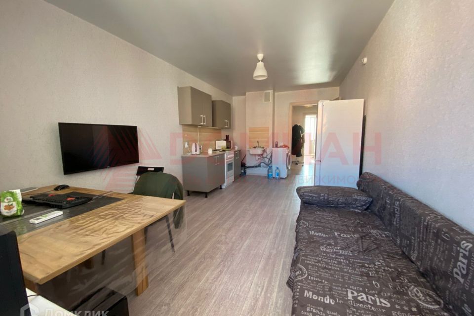 Продаётся 1-комнатная квартира, 40.52 м²
