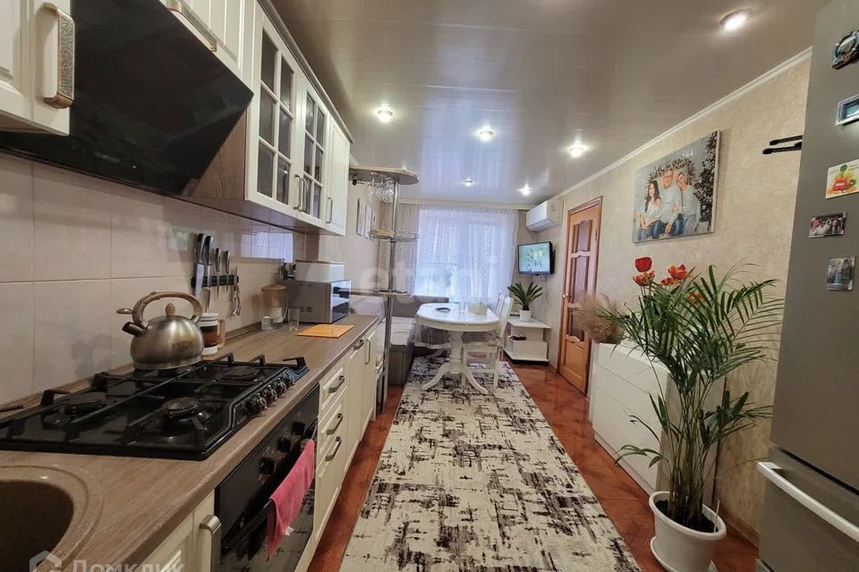 Продаётся 2-комнатная квартира, 56 м²