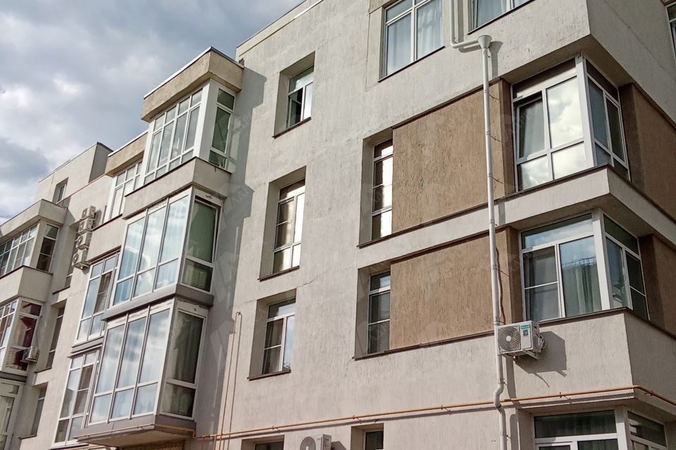 Продаётся 3-комнатная квартира, 72 м²