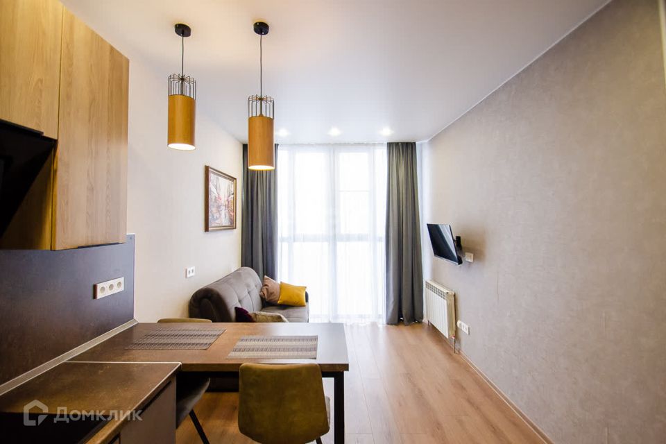 Продаётся 1-комнатная квартира, 43 м²