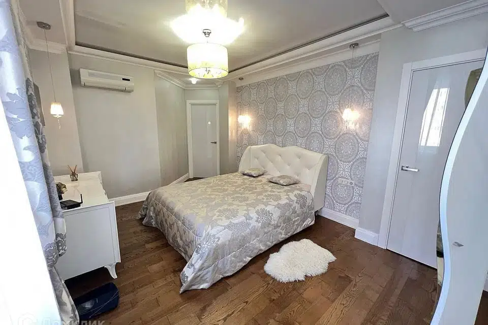 Продаётся 2-комнатная квартира, 76 м²