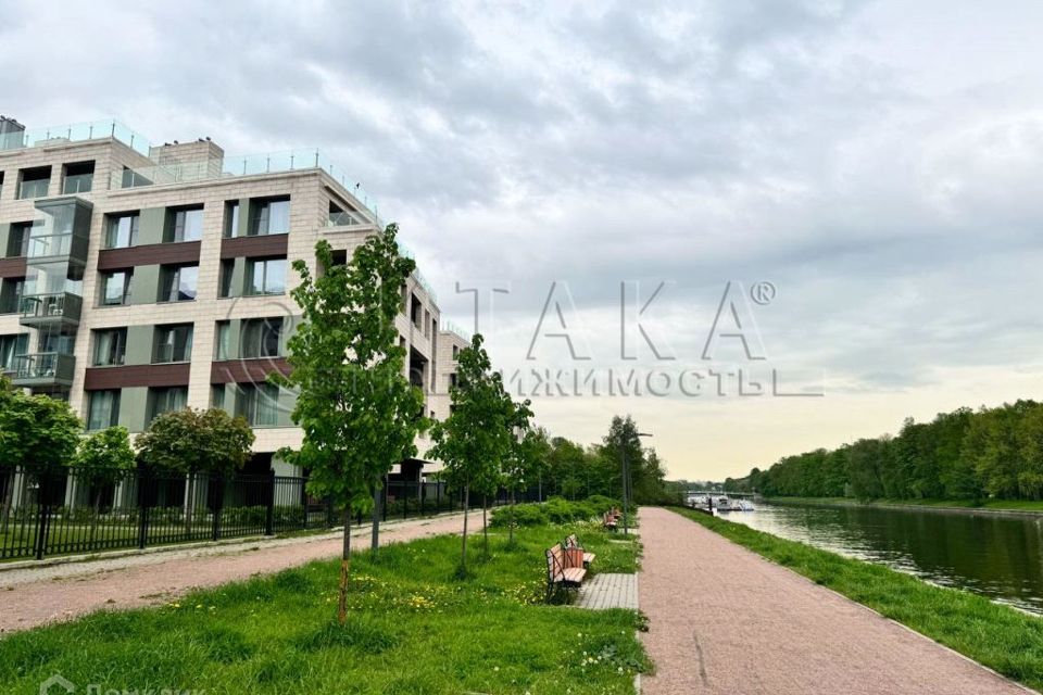 Продаётся 1-комнатная квартира, 43 м²