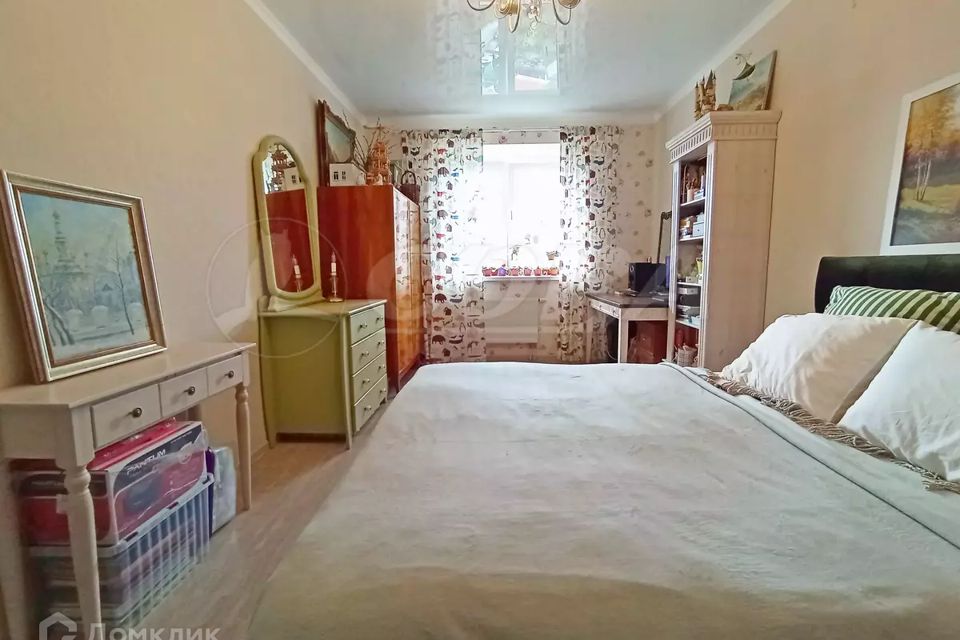 Продаётся 1-комнатная квартира, 55.3 м²